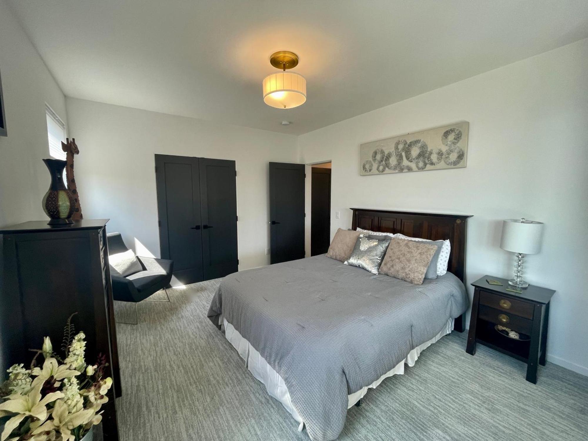 קלונה Beautiful Suite On Golf Course מראה חיצוני תמונה